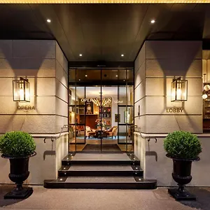 Opera 4* Zürih
