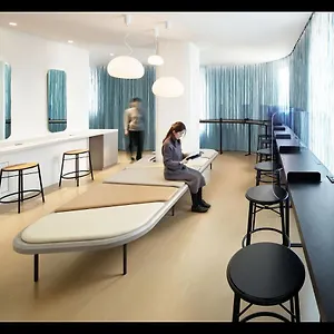 Kapsül Otel 9h Nine Ningyocho
