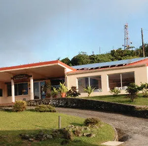 auberge-de-la-montagne-pelee-hotel.comcaribbean.com/